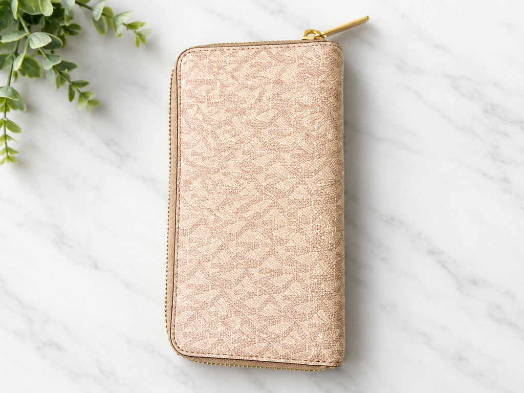 Michael Kors Jet Set Travel Zip Around Wallet – Vanilla/Blush Signature