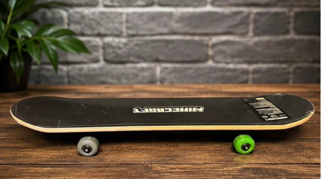 Minecraft Complete Skateboard – Great Condition